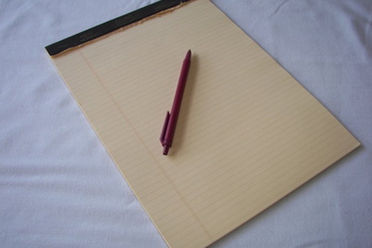 Anima a los estudiantes de primaria a escribir sobre experiencias personales.