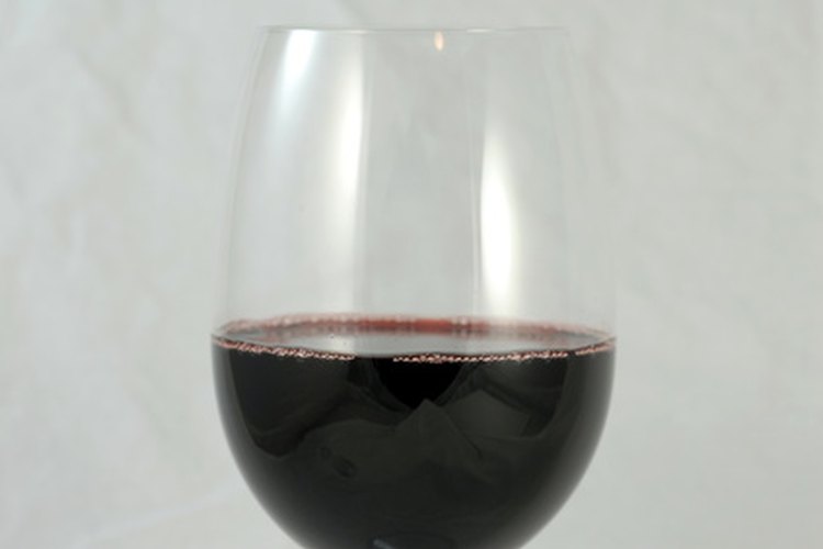 Los vinos dulces pueden ser un excelente reemplazo si no tienes vino oporto a mano.