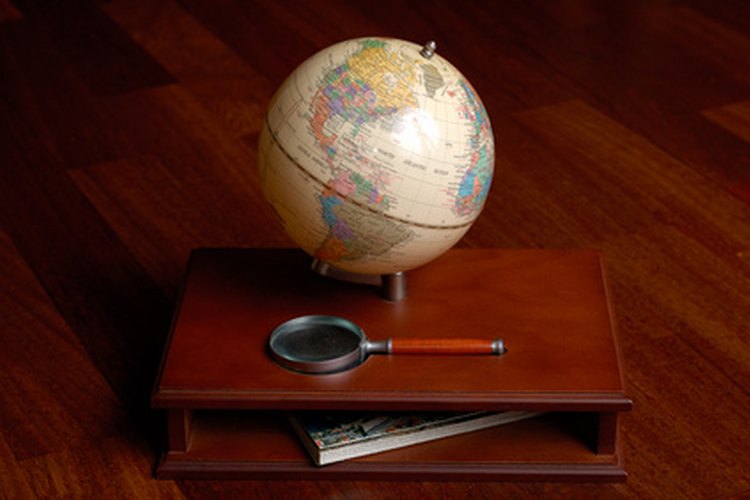 El entrenamiento de oficiales de la CIA incluye idiomas por la gran cantidad de viajes que se requieren a otros países.