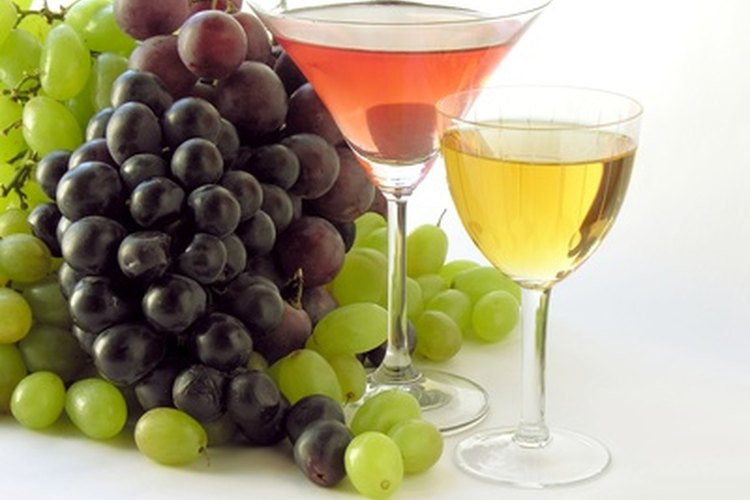 Baja el nivel de pH del vino antes de prensarlo y cuando está en el estado de mosto.