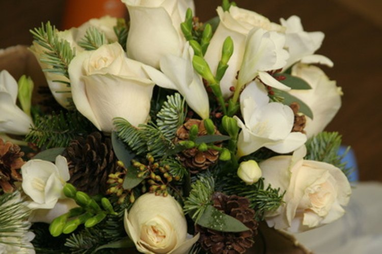 Aprende a hacer arreglos florales en línea.