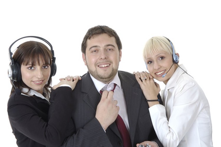 Muéstrale a tu jefe que puedes trabajar con otros y te ganarás su respeto.
