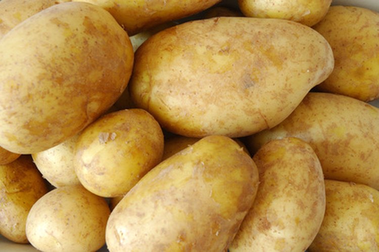 Las papas horneadas contienen un quinto de la grasa respecto a las papas fritas.