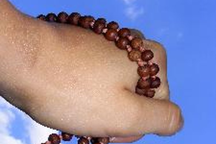 El rosario de la Divina Misericordia es uno de los tantos rezos que existen en la religión católica.