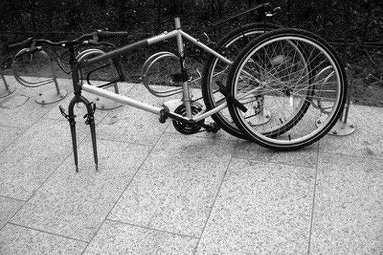 Tu vieja bicicleta puede verse colorida y novedosa en un desfile.