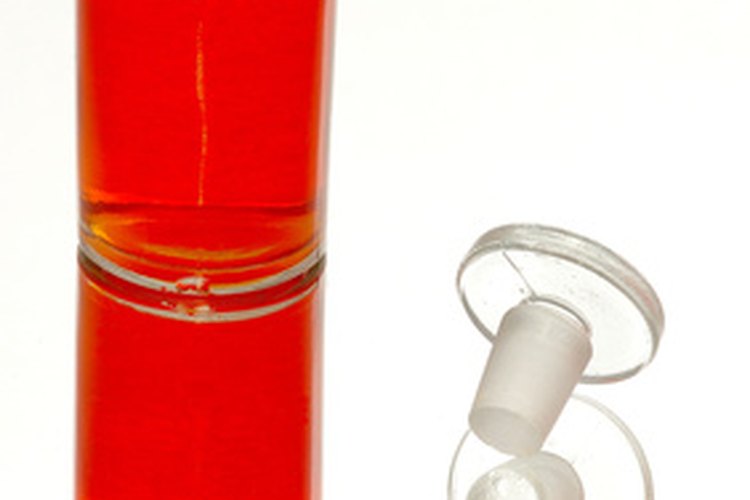 Las fragancias contenidas en detergentes y jabones pueden causar irritaciones en las vías respiratorias, dolores de cabeza, ojos llorosos y estornudos.
