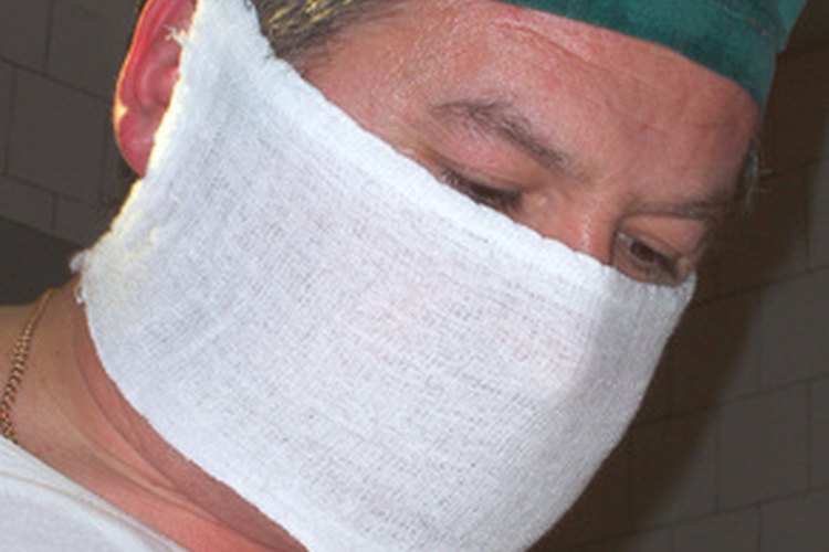 Convertirse en médico forense.
