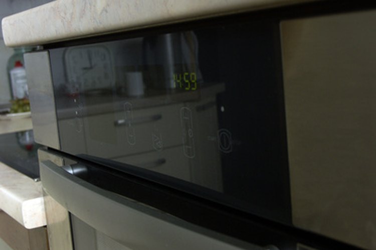 Los hornos eléctricos tienen elementos calefactores que eventualemente se queman.