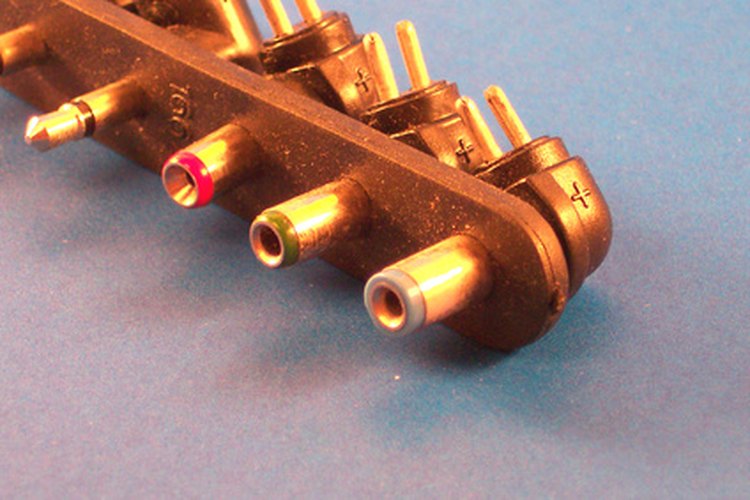 La punta del adaptador se marca para identificar el cable positivo.