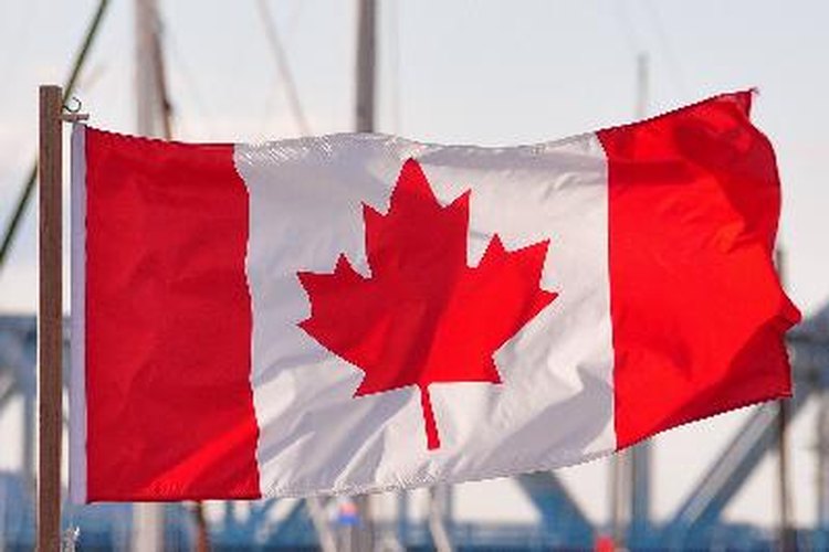 La simbólica hoja de maple en la bandera de Canadá.