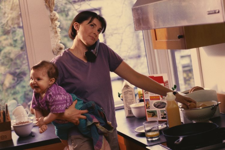 Los padres solteros aprenden a realizar múltiples tareas también.