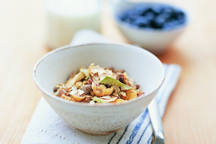 Opta por los mejores cereales integrales para el desayuno cotidiano.