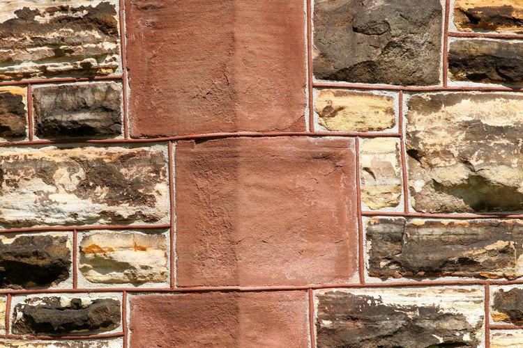 Los tonos tierra se encuentran en muchos ladrillos y piedras de construcción.