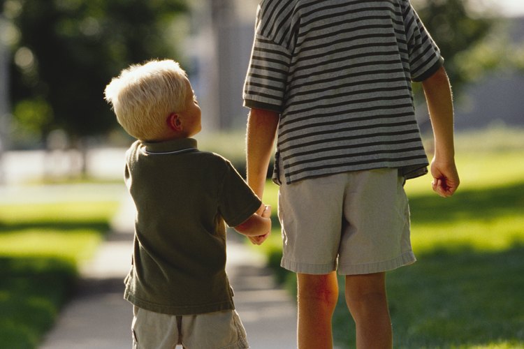Desde que somos pequeños los hermanos mayores son parte esencial de nuestras vidas.
