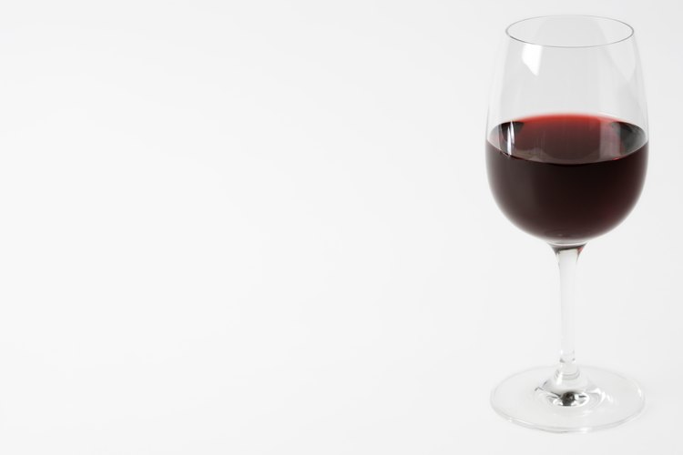 Hay diversas maneras de hacer el vino lambrusco.