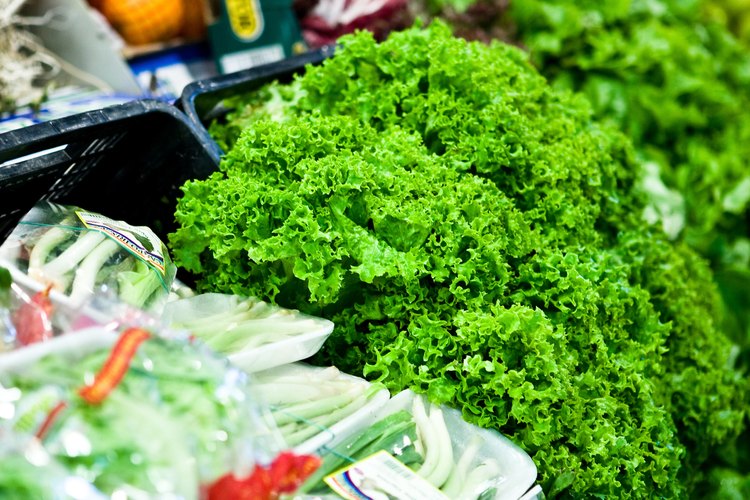 Algunas frutas, como la calabaza y tomate, son comúnmente considerados como vegetales.