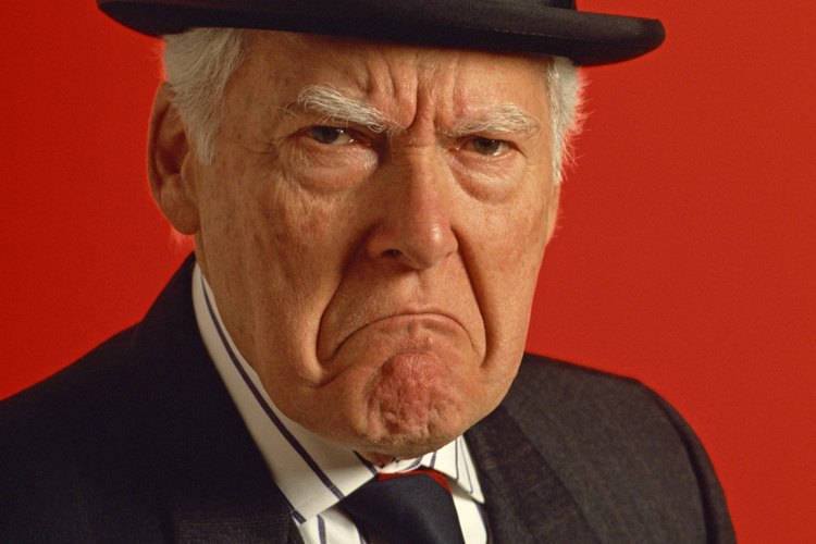 Tratar con un padre enojado a menudo es difícil y frustrante.
