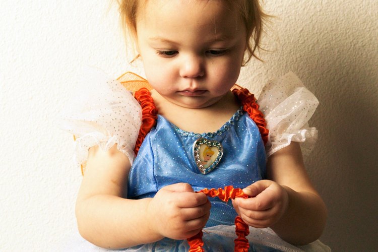 Crea invitaciones con temática de princesa.
