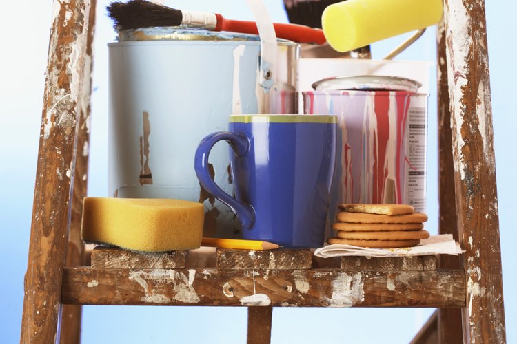 El único requisito es que deberías usar el mismo color de pintura y de reductor.