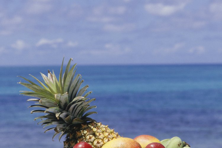 Las frutas tropicales crecen y se cultivan en climas cálidos.