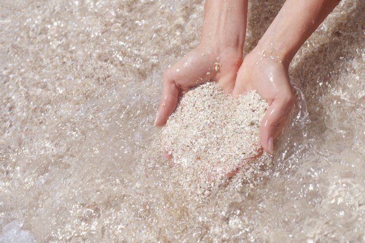 En la sensación de sedimentación discreta, las partículas se asientan en el agua.