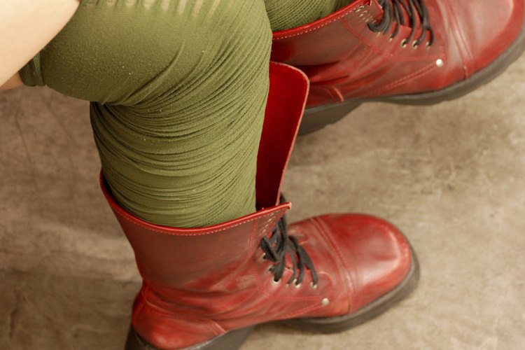 Tú puedes hacer tus propias botas de cuero.