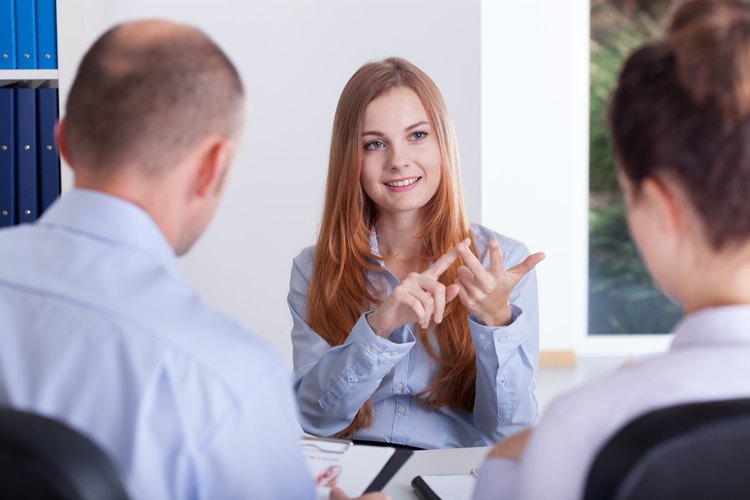 Para enfrentar la entrevista con éxito debes ensayar.