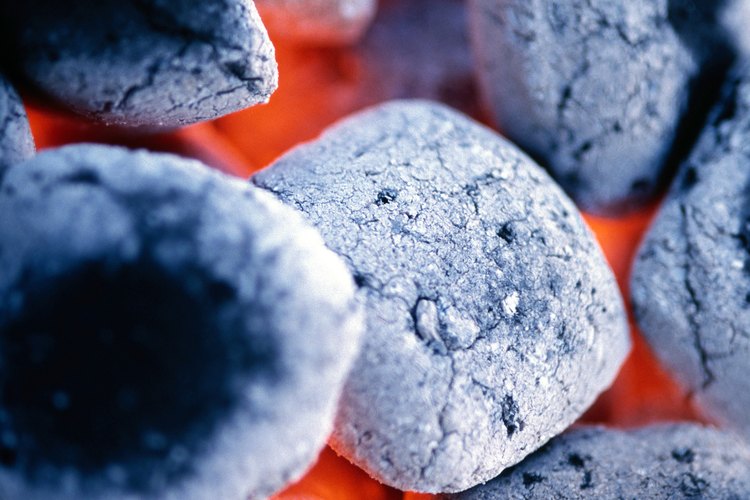 La ceniza de la quema de carbón sólo es un problema si se utilizan las parrillas de gas con carbón.