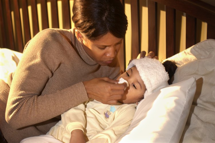 Tomar antibióticos puede tener efectos involuntarios en el comportamiento de tu niño pequeño.