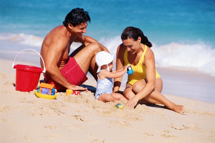 La Skin Cancer Foundation advierte a los padres que la protección solar sea una prioridad y prediquen con el ejemplo.
