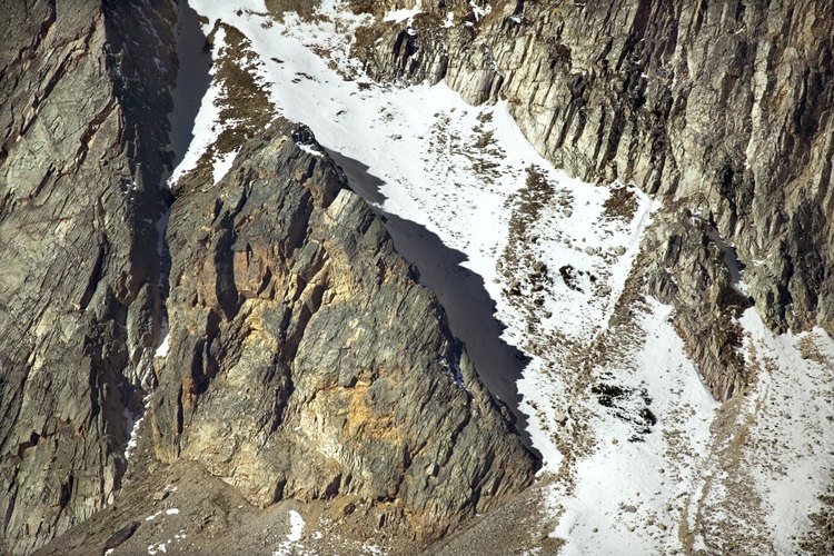 Los depósitos glaciales forman inceptisoles.