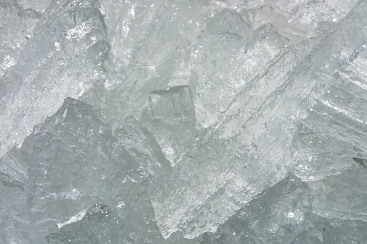 Si el reinicio de la máquina de hielo falla, el refrigerador deja de producir hielo.