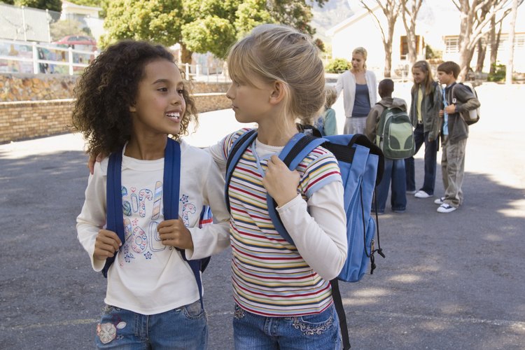 Una consciencia de las perspectivas de las otras personas puede ayudarle a un niño a llevarse bien con ellas.