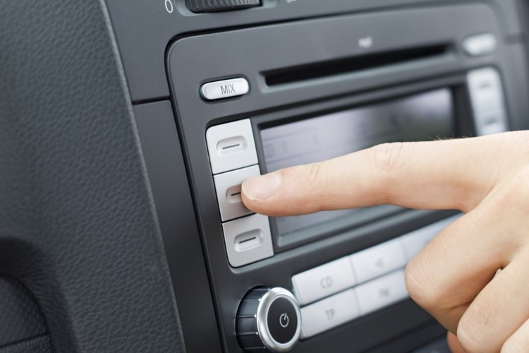 Marca las estaciones de radio que te gustan.