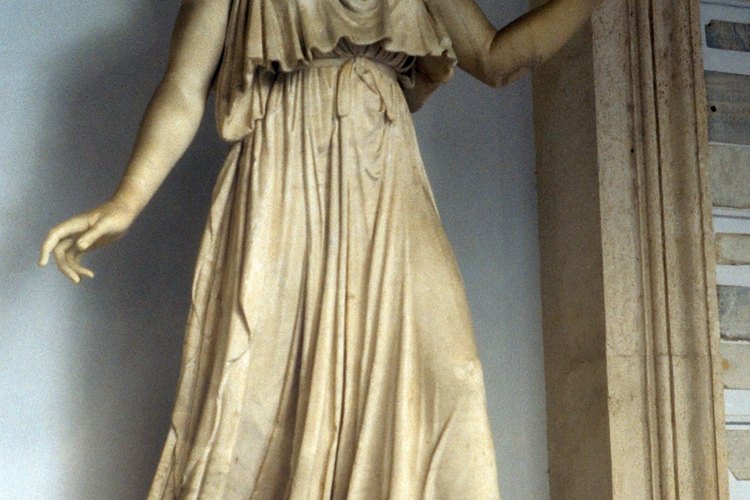 Hera siempre era representada como una mujer regia y hermosa.
