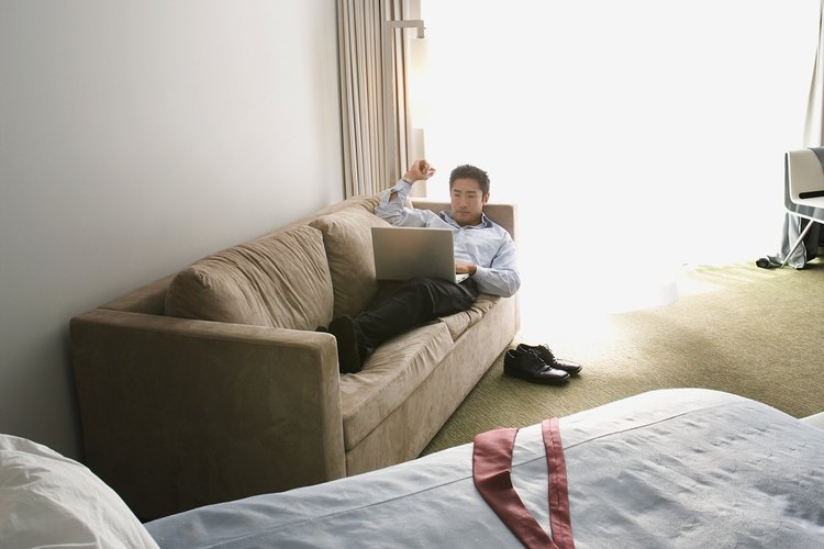 Los críticos de hoteles ofrecen sus críticas y opiniones acerca de qué hoteles son los mejores en cada ciudad.