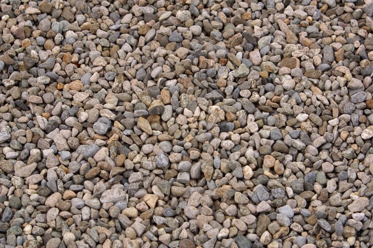 Crea una textura natural en la casa con superficies de piedra.