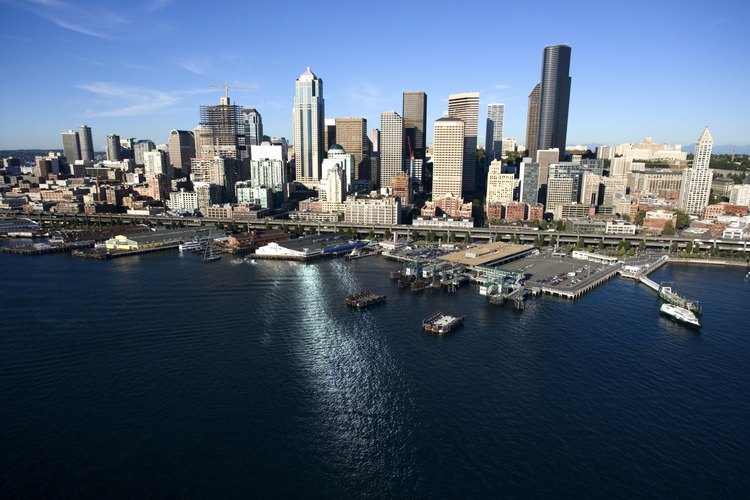 Pasea en bote por Lake Union.