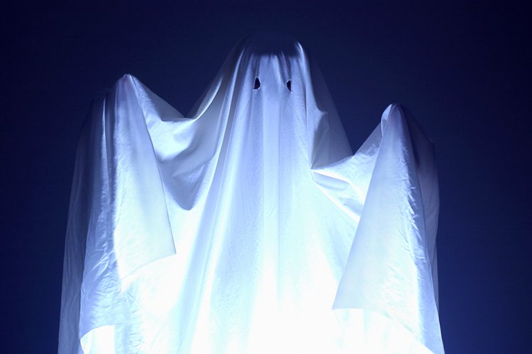 Los fantasmas son uno de los muchos tipos de espíritus malignos.