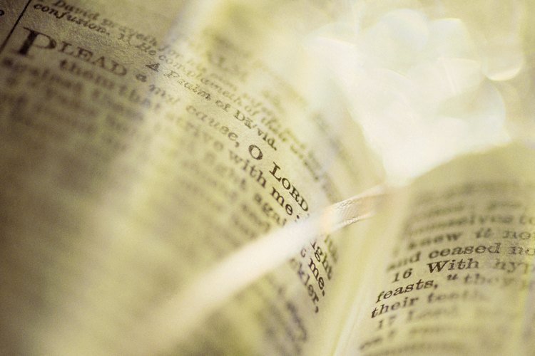Realiza lecturas dramatizadas.