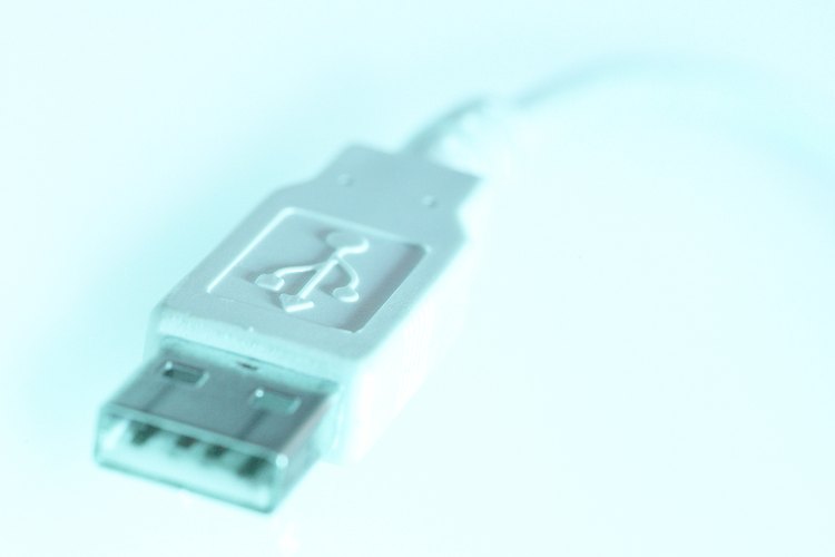 Un adaptador EasyCap es un dispositivo USB de captura de vídeo que te permite importar vídeo digital.