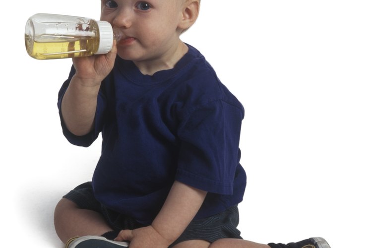 Limita la cantidad de bebidas con mucha azúcar y grasa que consume tu niño.
