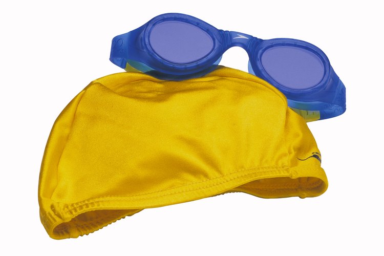 Los gorros de natación están hechos de materiales tales como lycra, silicona y látex.