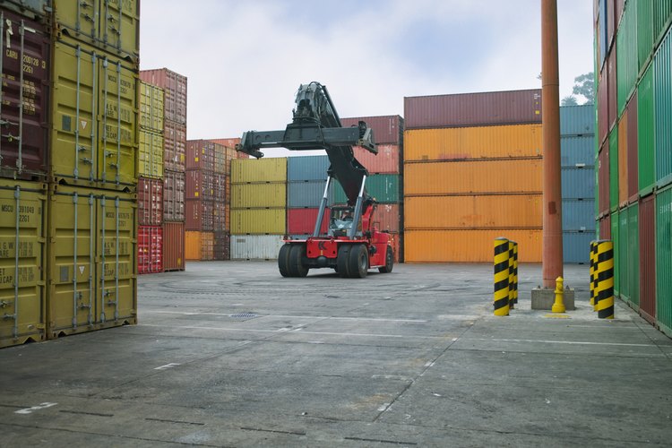 Último en entrar, primero en salir es otro método utilizado por empresas de logística para manejar el inventario.