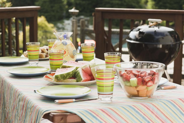 Ideas creativas para platillos de un barbecue dando un giro a un día de campo mediocre a uno con gran éxito.