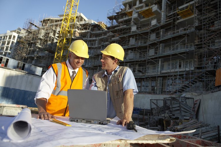 Puedes crear una encuesta designada para un segmento de los empleados o para toda la empresa.