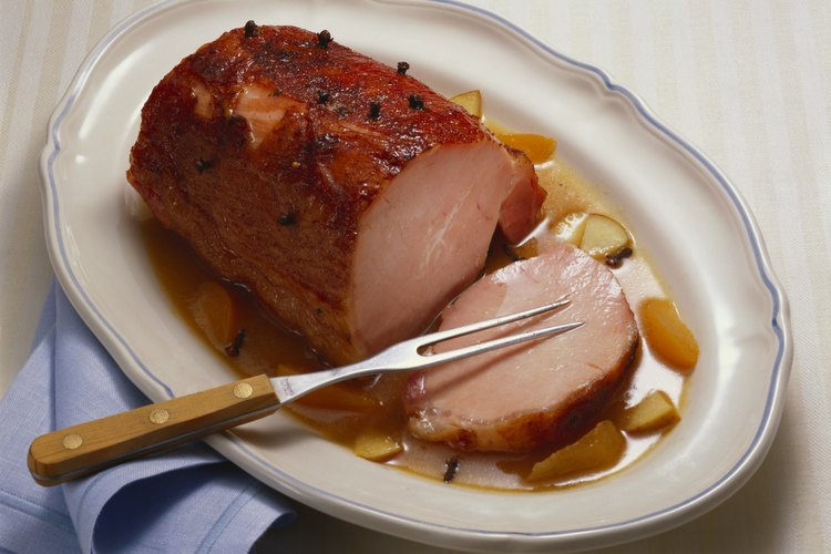 Calcula el tiempo y la temperatura de cocción del jamón en un horno de convección.