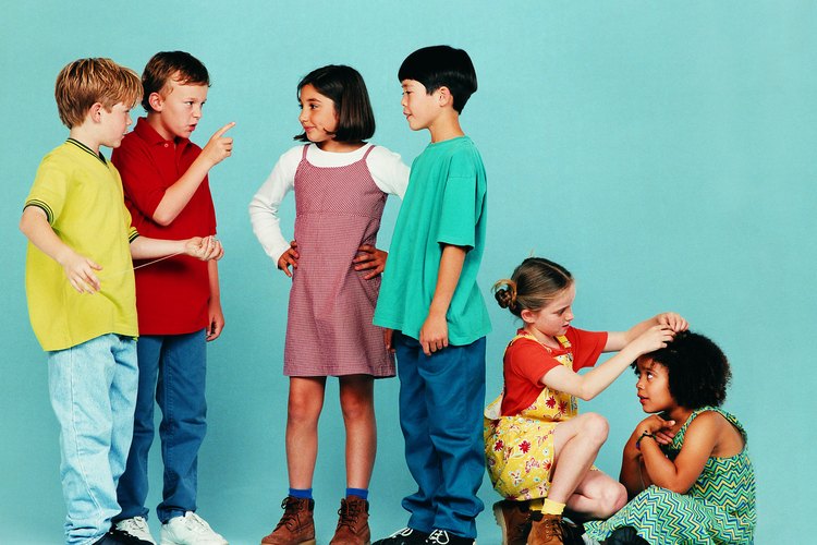 La escuela es vital para el desarrollo del lenguaje.
