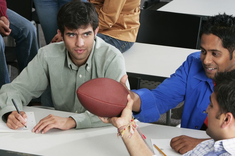 Los deportes pueden mejorar el rendimiento escolar del niño.
