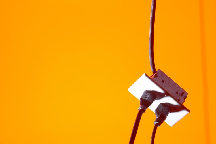 Los electricistas pueden ejecutar 277 voltios con los circuitos de corriente alterna de 480 voltios.